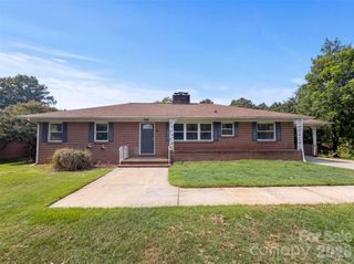 411 Roy Eaker Road, Cherryville, NC 28021