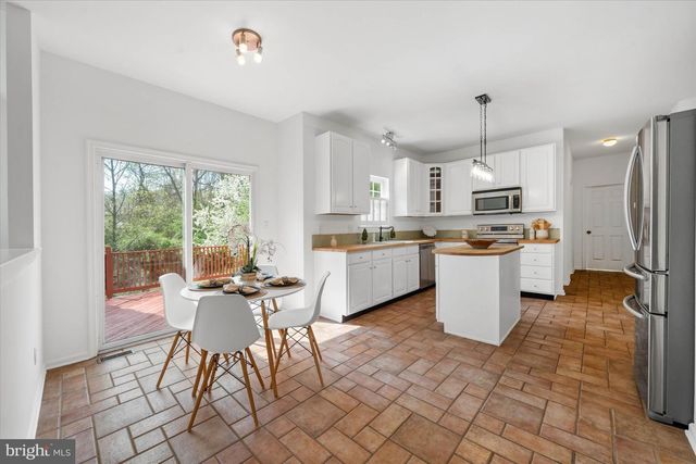 14 LYNAM LOOKOUT DR, Newark, DE 19702