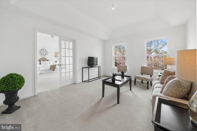 14 LYNAM LOOKOUT DR, Newark, DE 19702