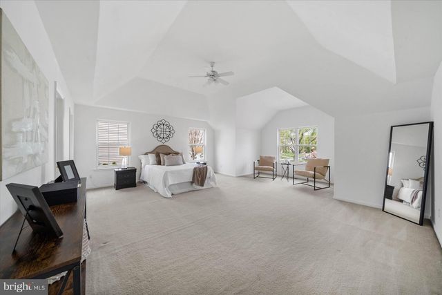 14 LYNAM LOOKOUT DR, Newark, DE 19702