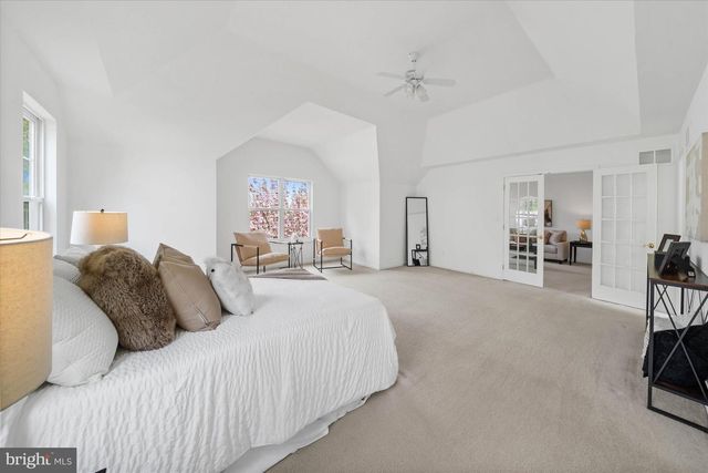 14 LYNAM LOOKOUT DR, Newark, DE 19702