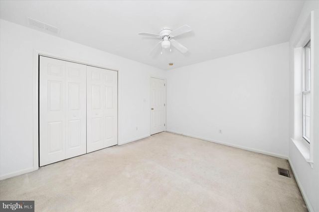 14 LYNAM LOOKOUT DR, Newark, DE 19702