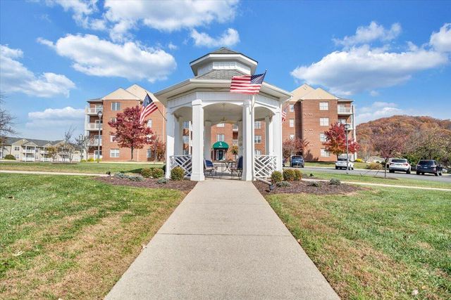 4444 Pheasant Ridge Rd Apt 404, Roanoke, VA 24014