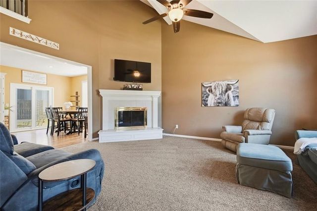 29900 W 184th Street, Gardner, KS 66030