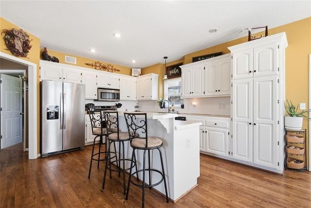 29900 W 184th Street, Gardner, KS 66030