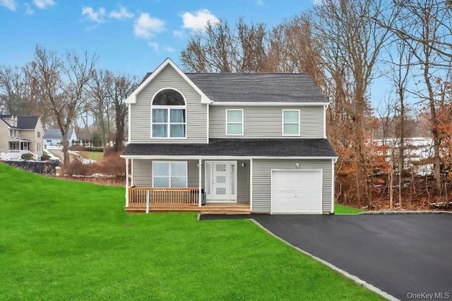 65 Ozark Street, Riverhead, NY 11779