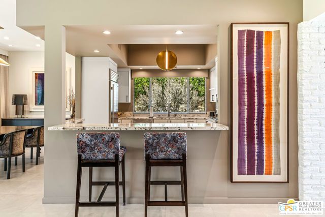 2667 E Jacaranda Road, Palm Springs, CA 92264