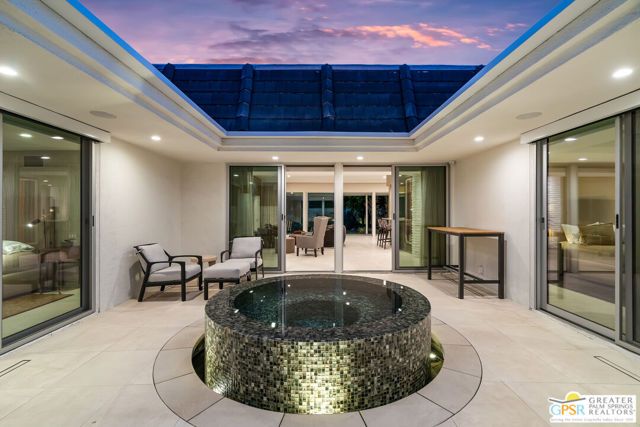 2667 E Jacaranda Road, Palm Springs, CA 92264