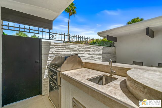 2667 E Jacaranda Road, Palm Springs, CA 92264