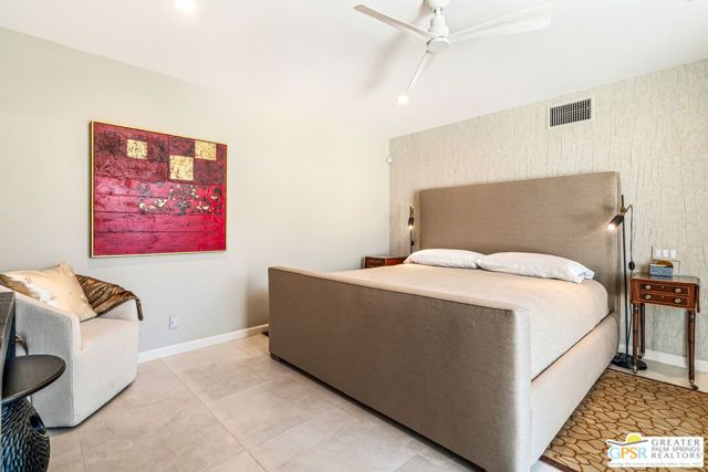 2667 E Jacaranda Road, Palm Springs, CA 92264