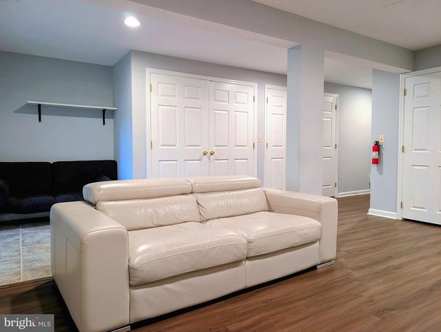 26 TAFT CT, Princeton, NJ 08540