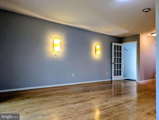 26 TAFT CT, Princeton, NJ 08540