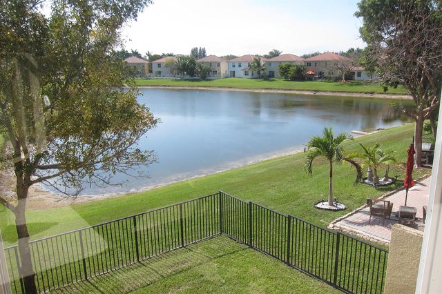 7027 Aliso Avenue, West Palm Beach, FL 33413