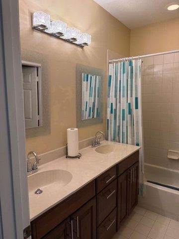 7027 Aliso Avenue, West Palm Beach, FL 33413