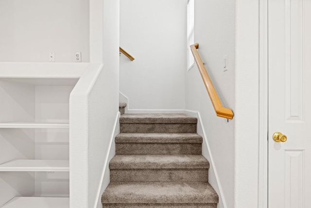 1903 Esplanade Cir, Folsom, CA 95630