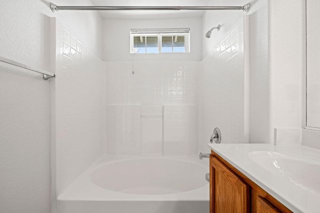 1903 Esplanade Cir, Folsom, CA 95630