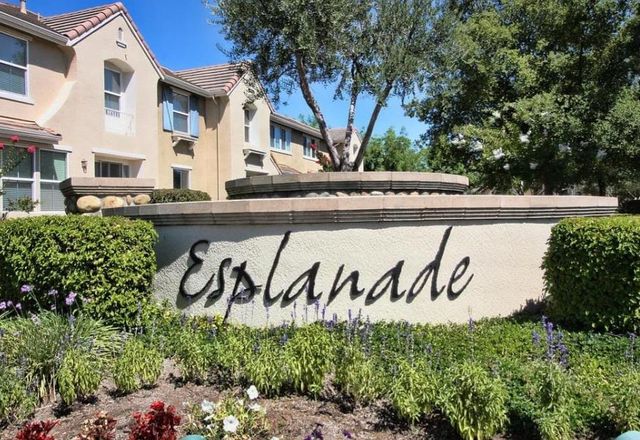 1903 Esplanade Cir, Folsom, CA 95630