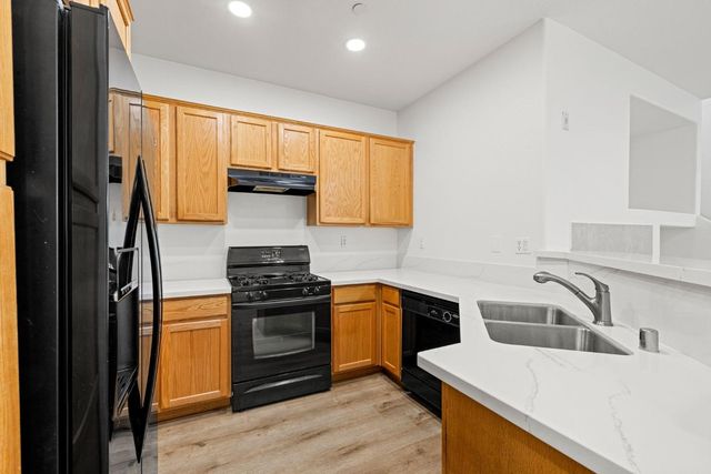 1903 Esplanade Cir, Folsom, CA 95630