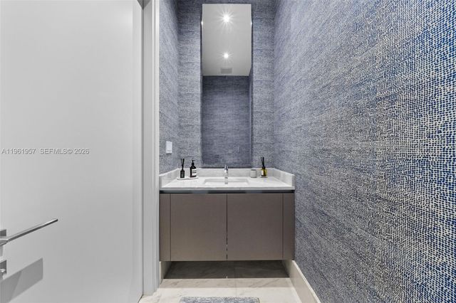 17141 Collins Ave 3002, Sunny Isles Beach, FL 33160