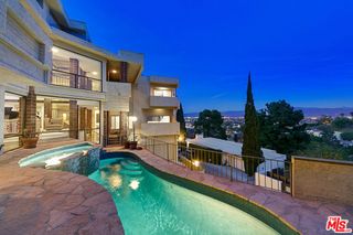 3917 Murietta Avenue, Sherman Oaks, CA 91423