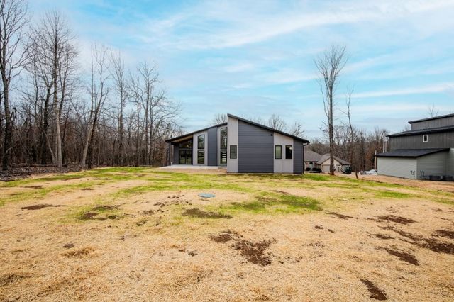 4 Romine Place, Bella Vista, AR 72715