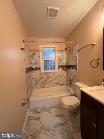 14822 DANVILLE RD, Woodbridge, VA 22193