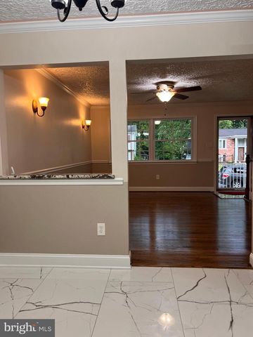 14822 DANVILLE RD, Woodbridge, VA 22193