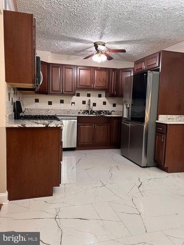 14822 DANVILLE RD, Woodbridge, VA 22193