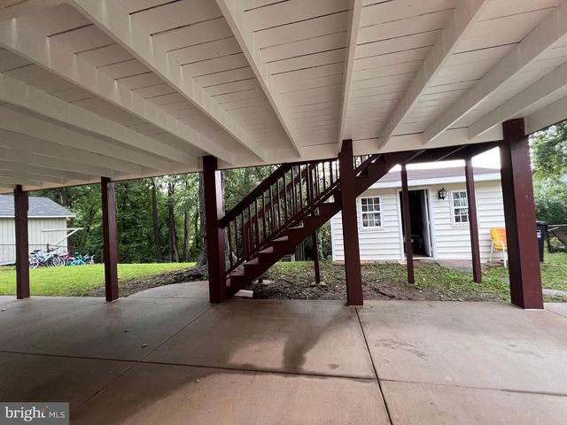 14822 DANVILLE RD, Woodbridge, VA 22193