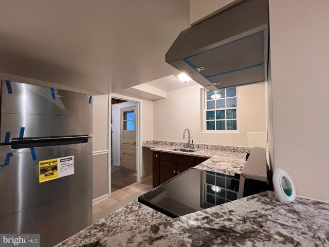 14822 DANVILLE RD, Woodbridge, VA 22193