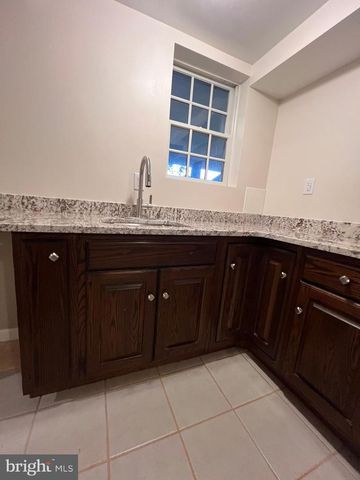 14822 DANVILLE RD, Woodbridge, VA 22193