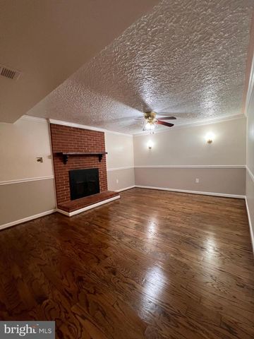 14822 DANVILLE RD, Woodbridge, VA 22193