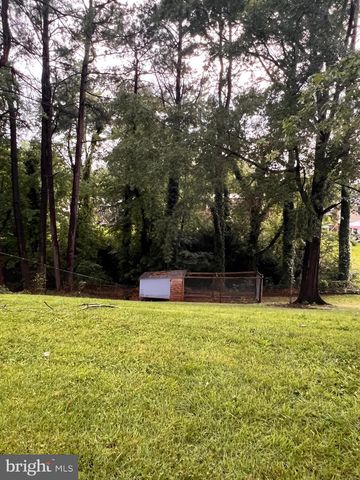 14822 DANVILLE RD, Woodbridge, VA 22193