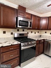 14822 DANVILLE RD, Woodbridge, VA 22193
