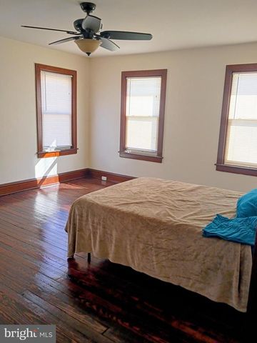 45 W PENNSYLVANIA AVE, Downingtown, PA 19335