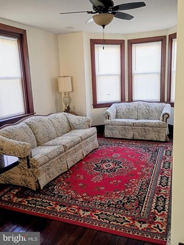 45 W PENNSYLVANIA AVE, Downingtown, PA 19335