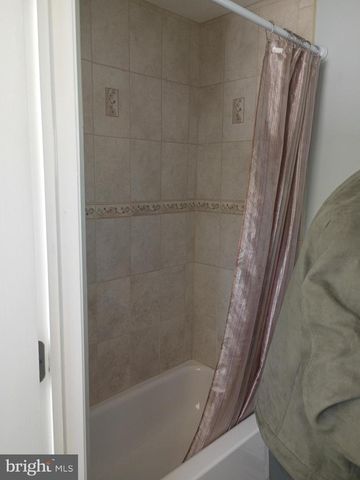 45 W PENNSYLVANIA AVE, Downingtown, PA 19335