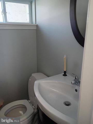 45 W PENNSYLVANIA AVE, Downingtown, PA 19335