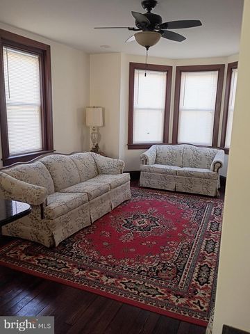 45 W PENNSYLVANIA AVE, Downingtown, PA 19335