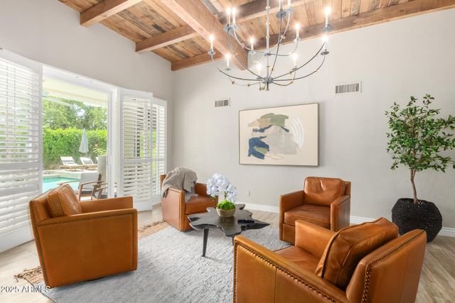 2551 E MISSOURI Avenue, Phoenix, AZ 85016