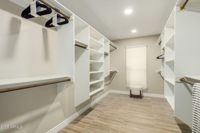 2551 E MISSOURI Avenue, Phoenix, AZ 85016