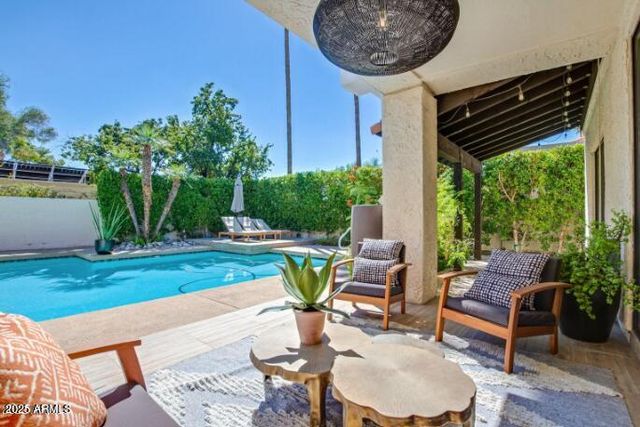 2551 E MISSOURI Avenue, Phoenix, AZ 85016