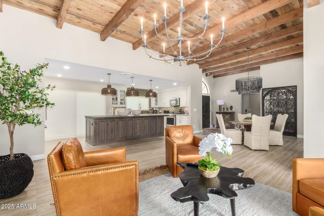 2551 E MISSOURI Avenue, Phoenix, AZ 85016