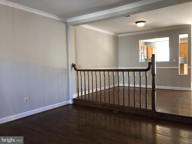 3960 VALLEY RIDGE DR, Fairfax, VA 22033