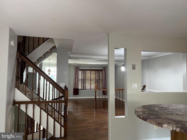 3960 VALLEY RIDGE DR, Fairfax, VA 22033