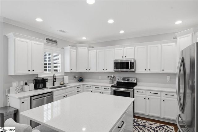 55 Devonhall Way, Taylors, SC 29687