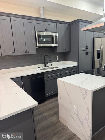 312 E 25TH ST, Baltimore, MD 21218