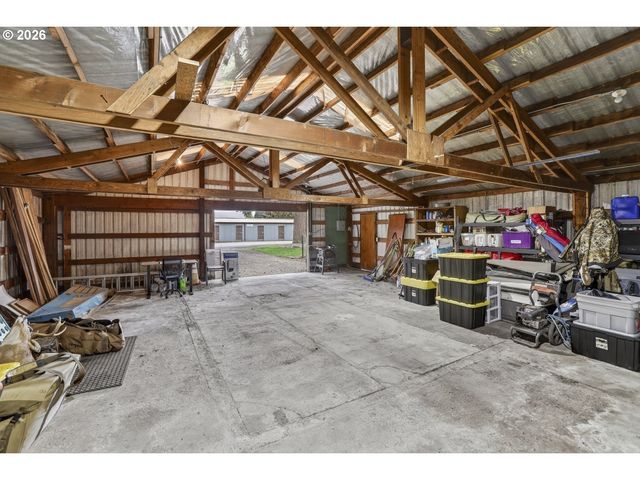 33651 Se SANTOSH St, Scappoose, OR 97056