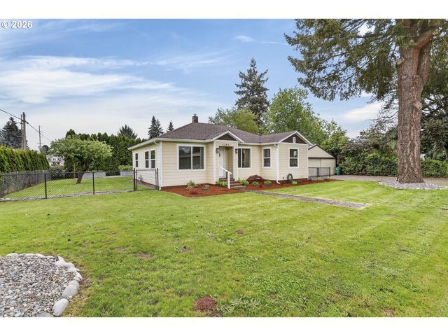 33651 Se SANTOSH St, Scappoose, OR 97056