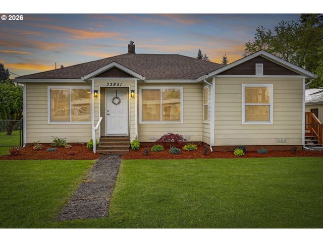 33651 Se SANTOSH St, Scappoose, OR 97056